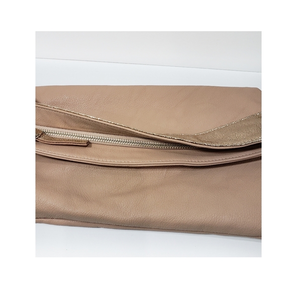 Express Blush with Rose Gold Magnetic Fold… - Picture 3 of 6